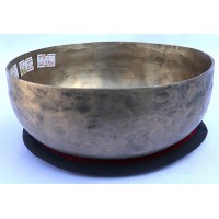 HOPI - Planetary, Healing, Therapeutic, Handmade Ultabati Real Antique Singing Bowl (Medium Antique) HOPI - Planetary, Healing, Therapeutic, Handmade Ultabati Real Antique Singing Bowl (Medium Antique)