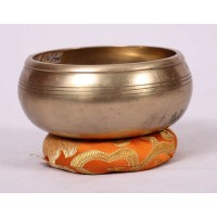 Jupiter - Cast-moulded Bronze with Dice - Extra Small Size Jupiter - Cast-moulded Bronze with Dice - Extra Small Size