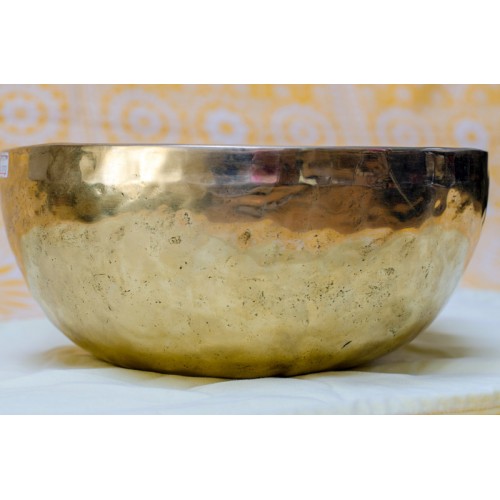 MARS - Planetary, Therapeutic, Healing, Handmade, Nerabati 'Shiny Light' Singing Bowl - Mini (XX Small) Size