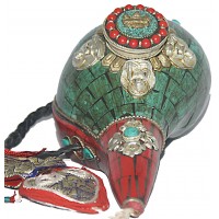 Conch Shell, powerful ancient healing (therapeutic) instrument, Hand work, Turquoise stone, Single Buddha, Green Color - Medium Size Conch Shell, powerful ancient healing (therapeutic) instrument, Hand work, Turquoise stone, Single Buddha, Green Color - Medium Size